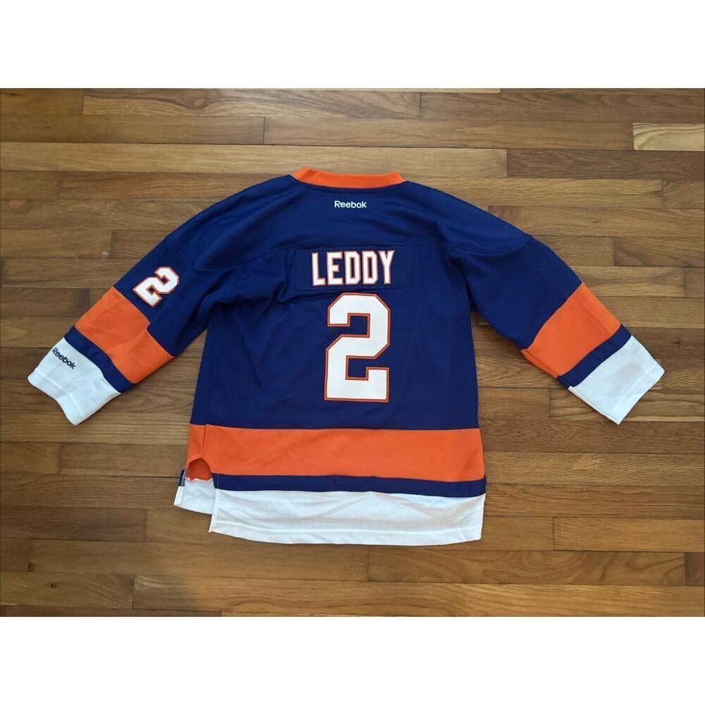 Reebok Nick Leddy #2 New York Islanders NHL Jersey Youth Boys Size L/ XL - Picture 5 of 6